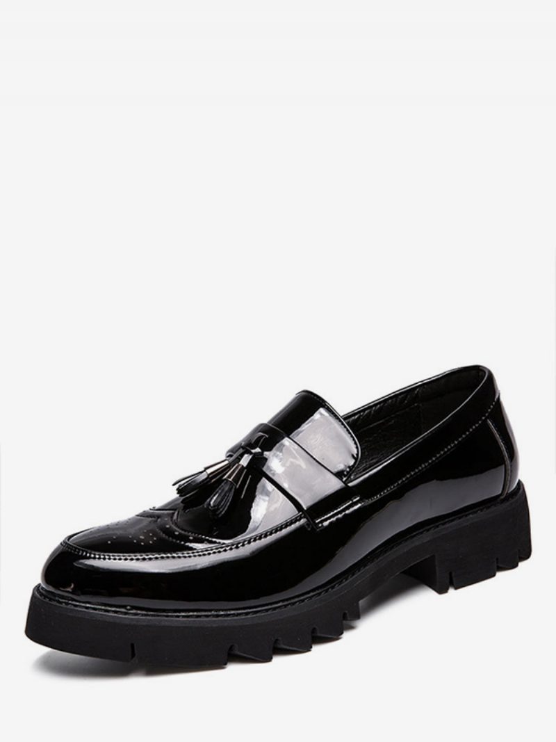 Herren-loafer-schuhe Aus Hellem Leder Mit Plateau-flügelspitze Und Quaste - Schwarz