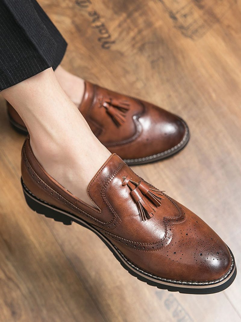 Herren-loafer-schuhe Zum Hineinschlüpfen Mit Bommeln Und Runder Spitze Aus Pu-leder - Kaffeebraun