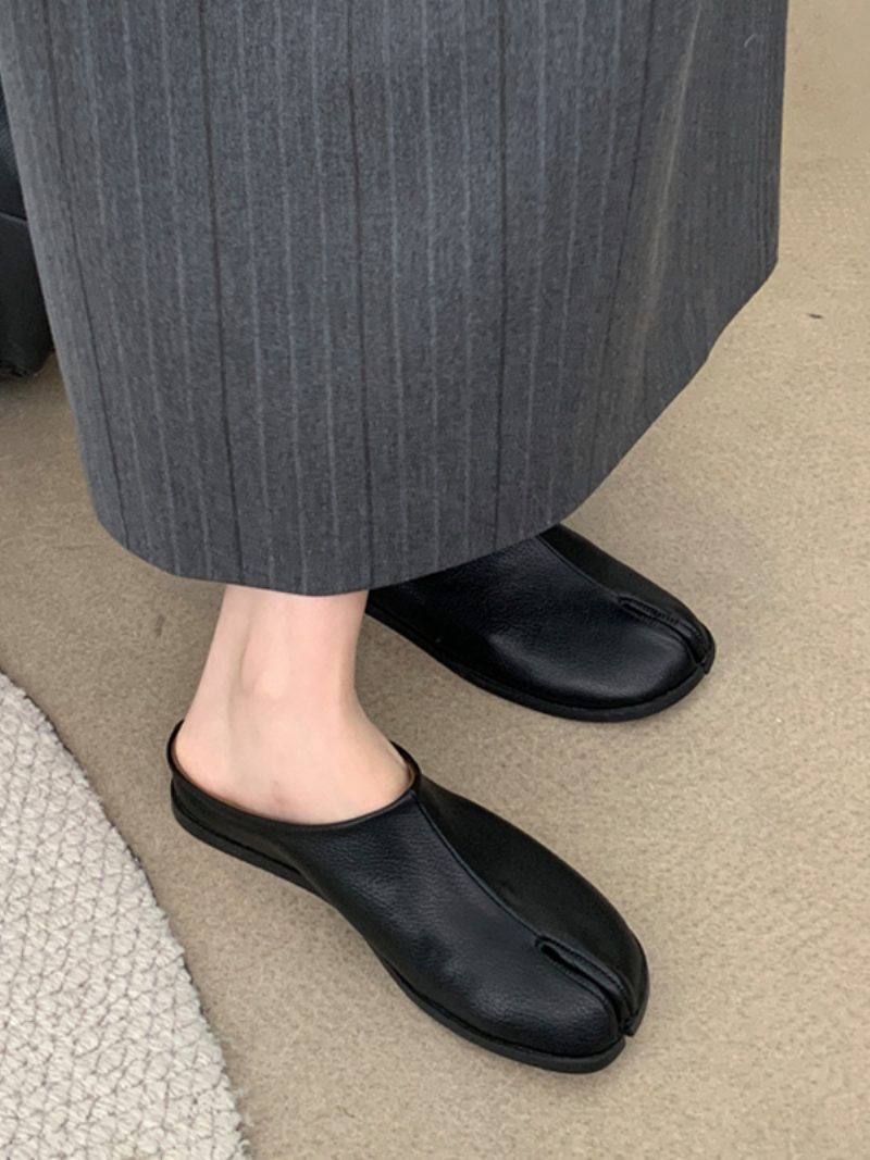 Schwarze Clogs Für Damen Zum Hineinschlüpfen Mit Fingerdesign - Schwarz