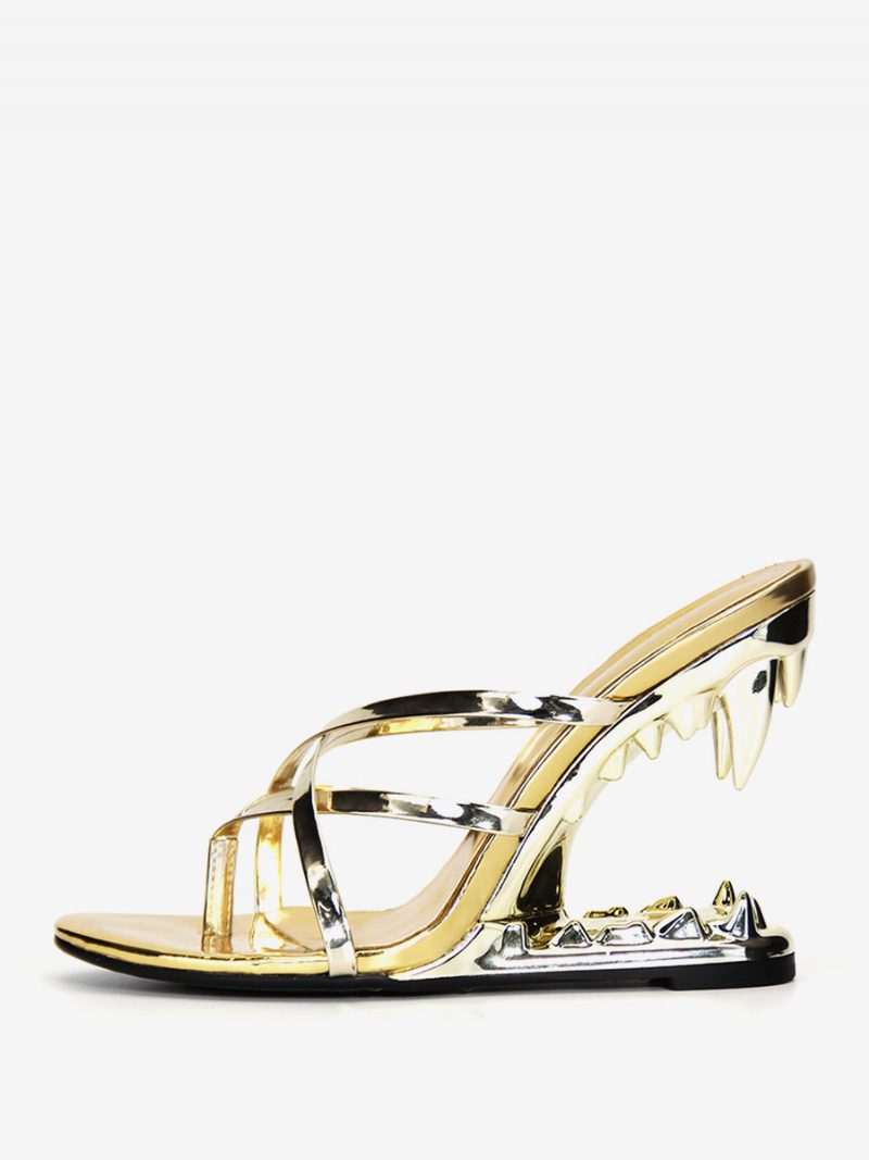 Goldene Damen-keilsandalen Aus Pu-leder Mit Sharke-zähne-design - Gold