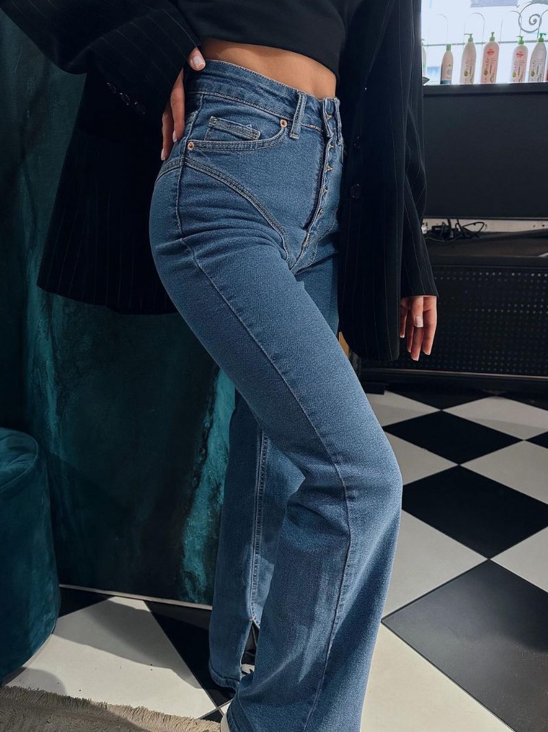 Schicke Cowboy-jeans Mit Knöpfen Hoher Taille Und Geradem Bein Für Damen - Blau