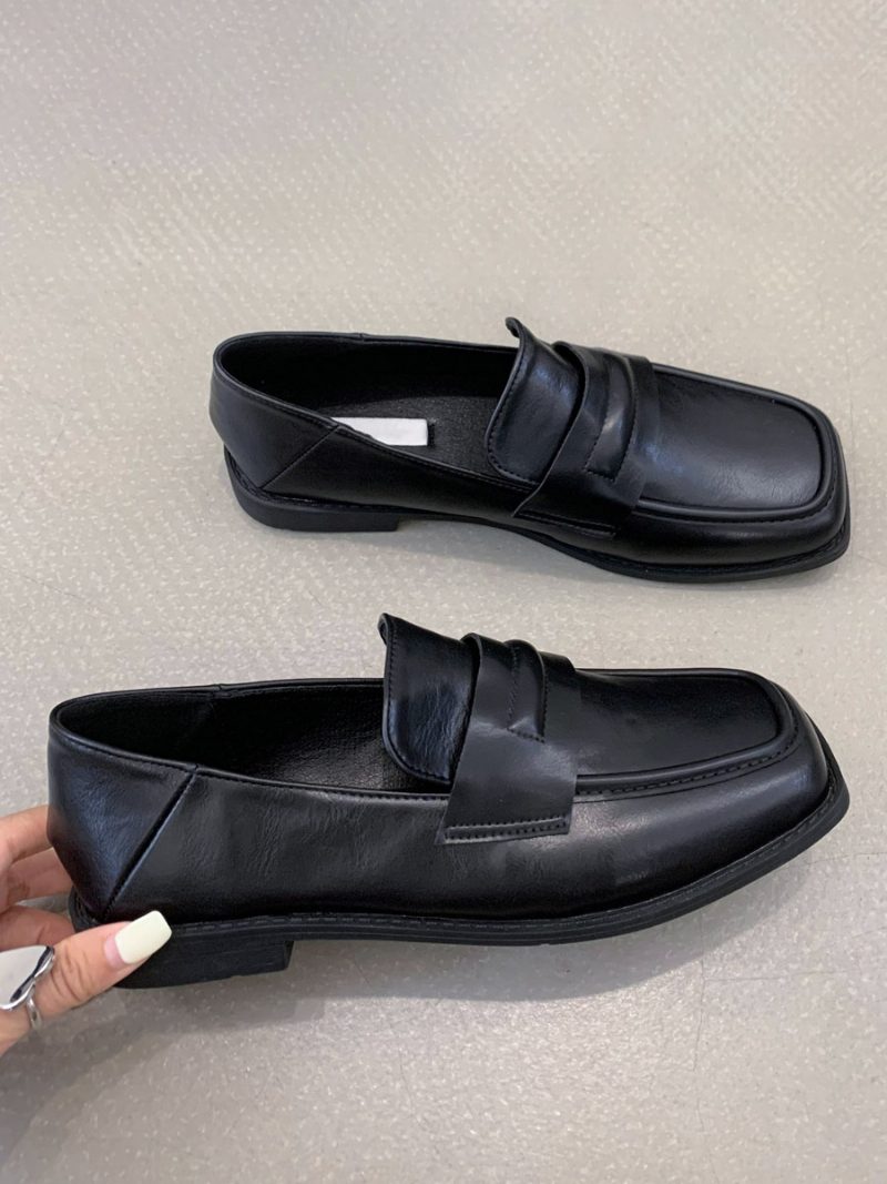 Flache Damen-loafer Aus Pu-leder - Schwarz