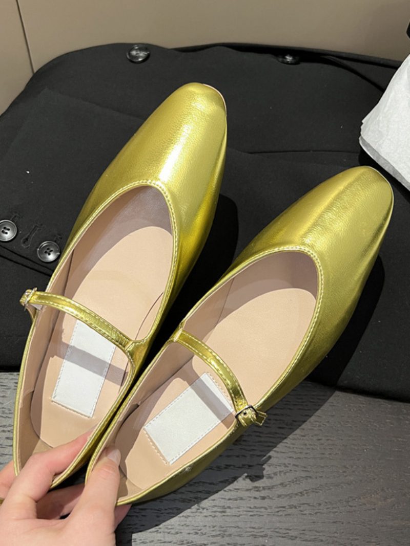 Schwarze Flache Damenschuhe. Mary-jane-ballerinas Mit Runder Zehenpartie - Gold