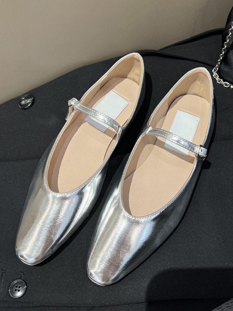 Schwarze Flache Damenschuhe. Mary-jane-ballerinas Mit Runder Zehenpartie - Silber