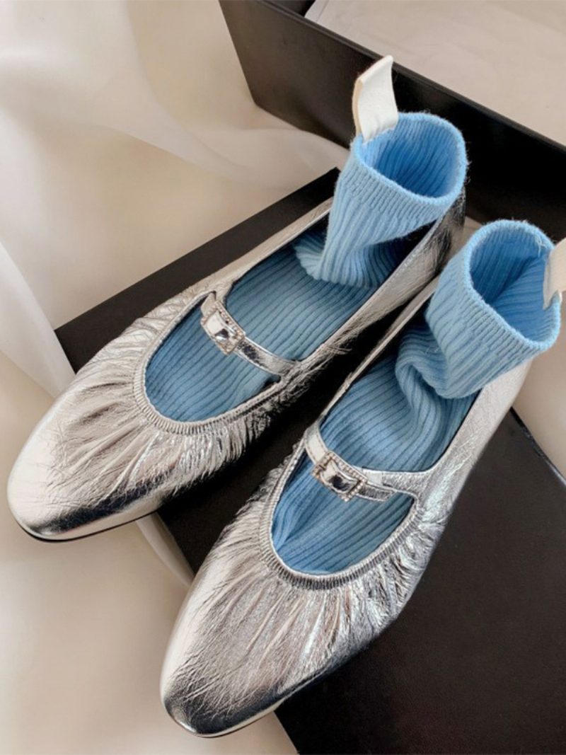 Silberne Ballerinas Für Damen Mit Schnallendetail Runder Zehenpartie Und Flachen - Silber