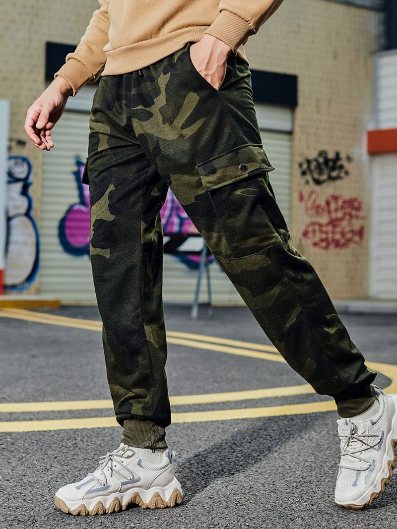 Hosen Für Männer Lässige Übergroße Camouflage-hosen Mit Erhöhter Taille Und Konischer Passform. Camouflage-herrenhosen - Camouflage