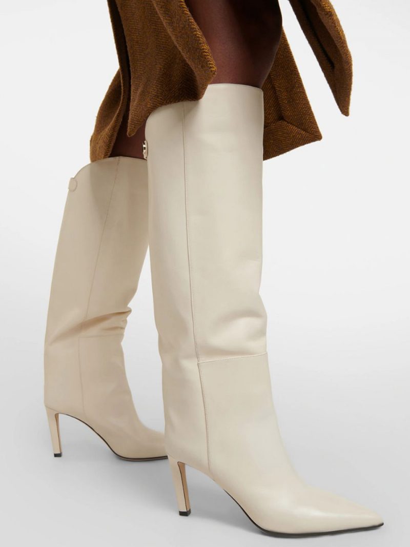 Weiße Kniehohe Damenstiefel Mit Spitzer Zehenpartie Und Hohem Absatz Weitem Schaft - Beige