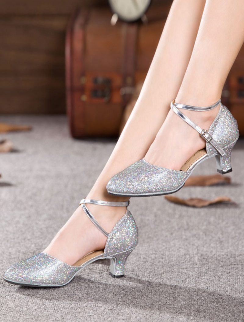 Goldfarbene Tanzschuhe Mit Riemen Und Glitzernden Schicken Absätzen Für Damen - Silber