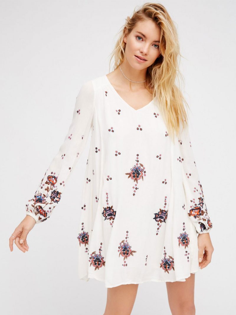 Boho-kleid Mit Juwelenausschnitt Langen Ärmeln Bestickt Böhmischer Gypsy-strandurlaub Weiß Frühling Und Sommer Kurzes Etuikleid Für Damen - Weiß