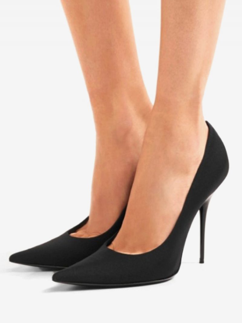 Damen-pumps Mit Hohen Absätzen Aus Satin Lila Spitzer Zehenpartie Und Stiletto-absatz - Schwarz