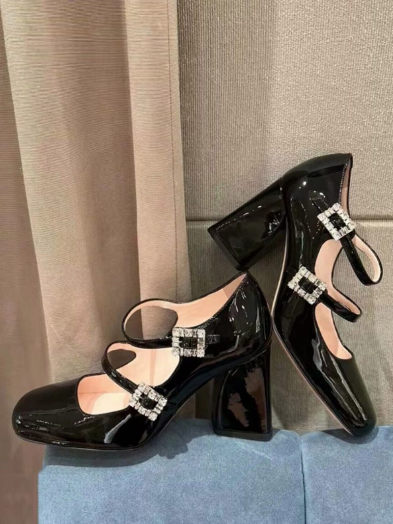 Damen-vintage-schuhe Aus Schwarzem Lackleder Mit Eckigem Zehenbereich Zum Schnüren - Schwarz